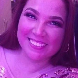 Meet your Posher, Dinorah